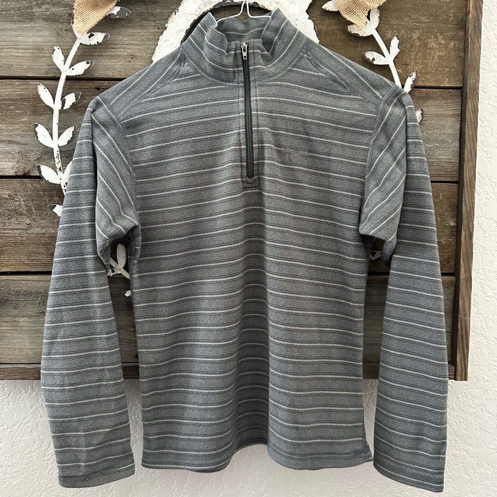 Patagonia Gray Quarter-Zip Pullover Kids size Medium